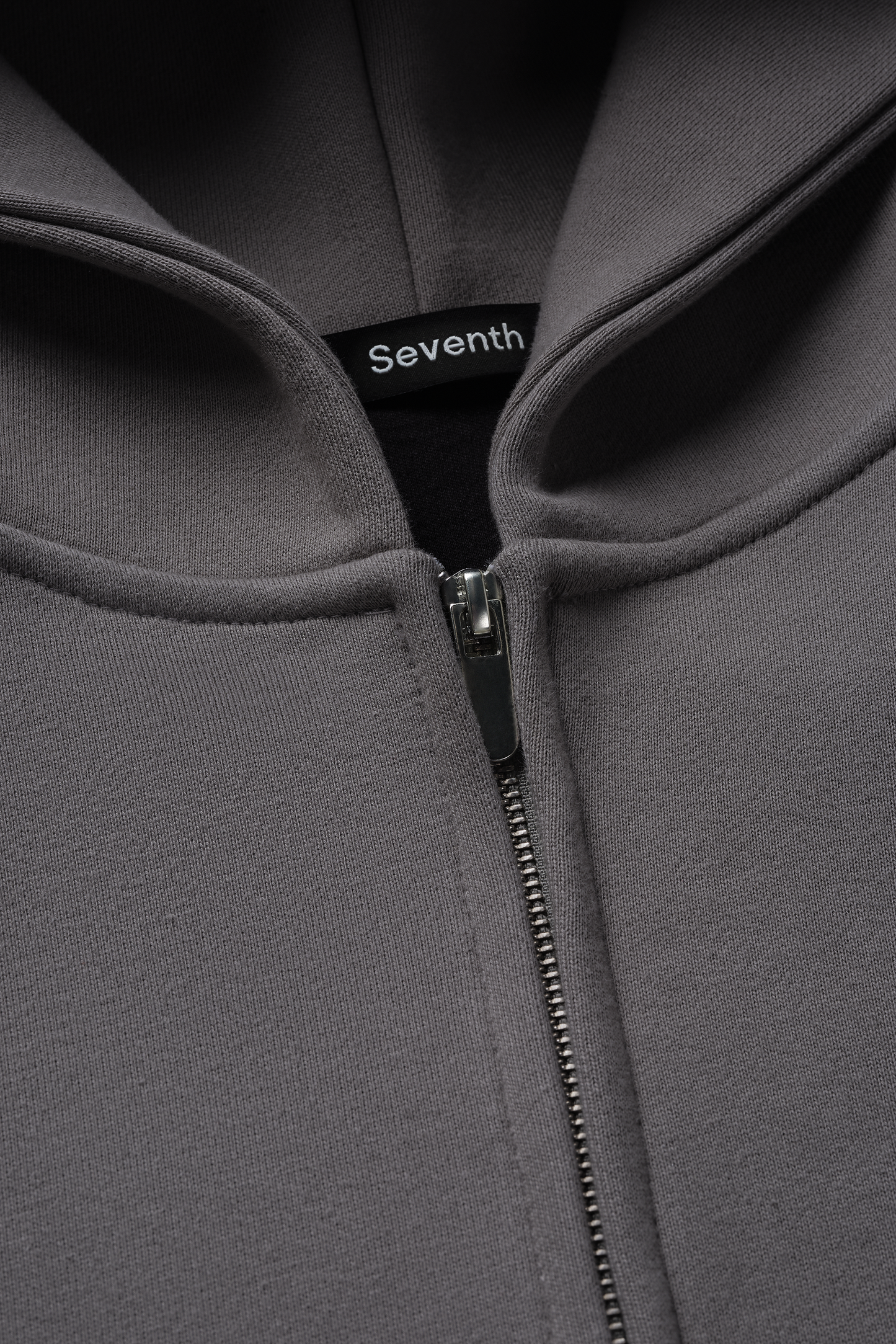 Arc 180 V2 Zip Hoodie in Charcoal