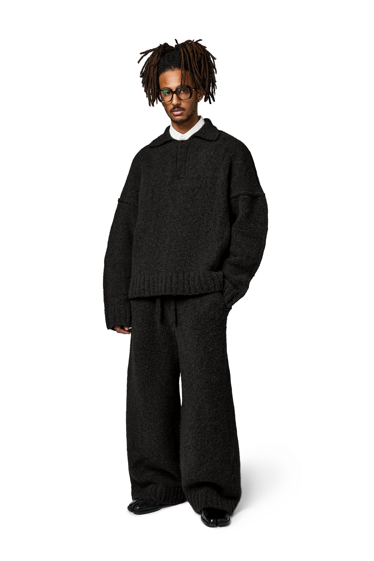 Wool-knit Stacks in Night