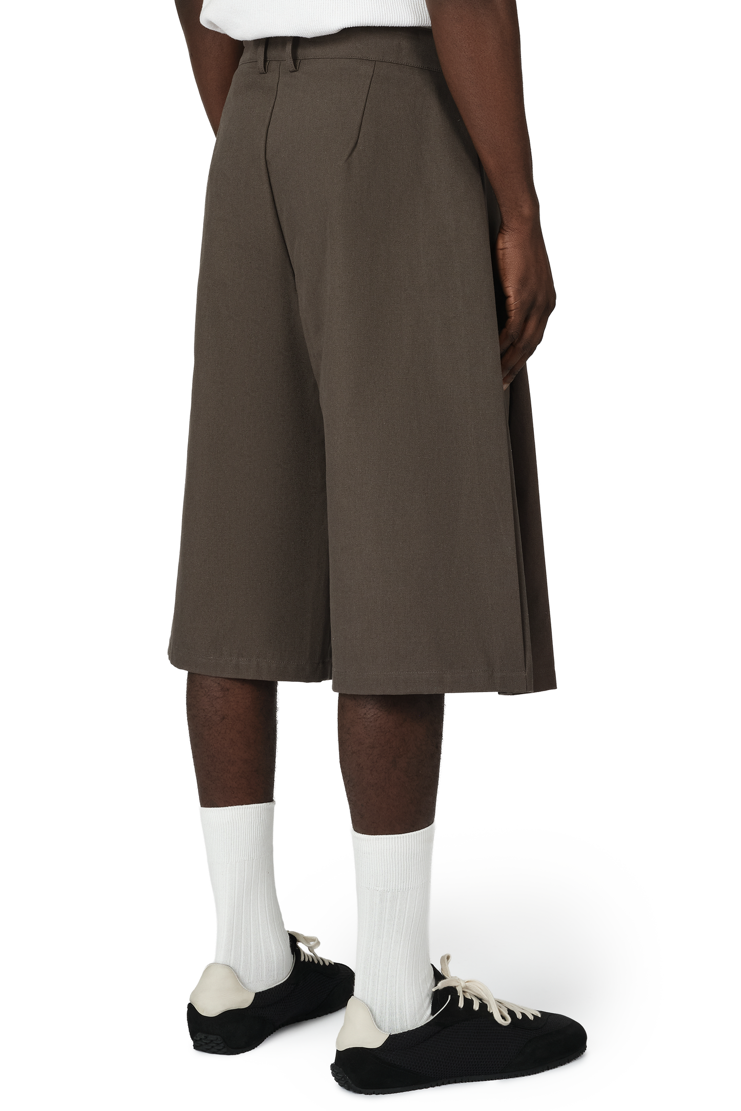 Duck Canvas Bermuda Shorts in Sage