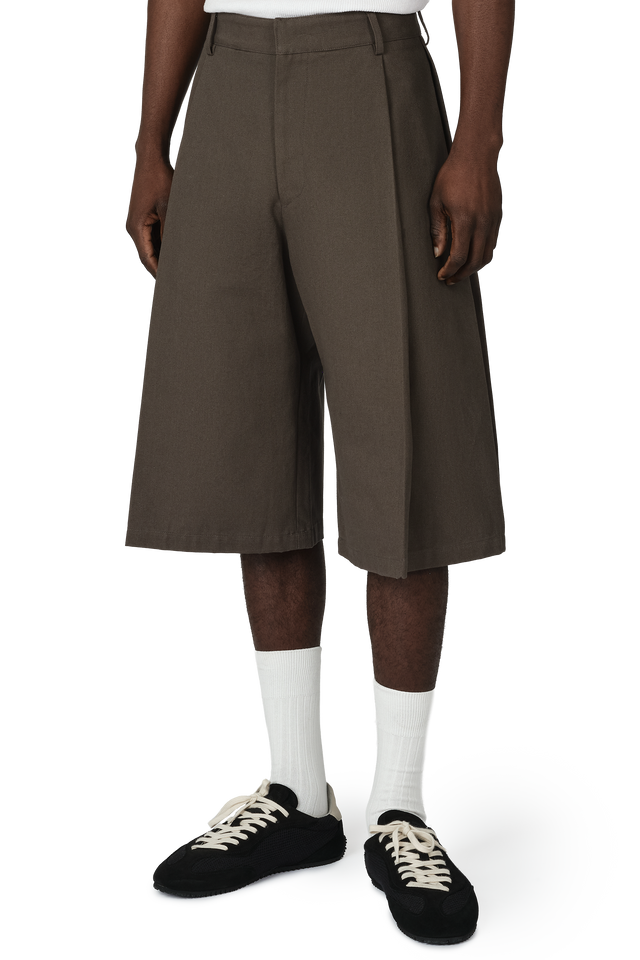 Duck Canvas Bermuda Shorts in Sage
