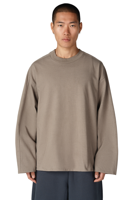 D7 Studio Long Sleeve Tee in Cement