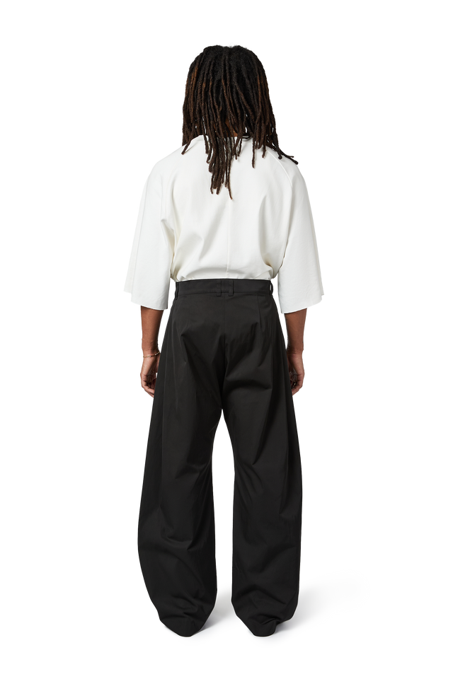 Bermuda Nylon Pant in Night