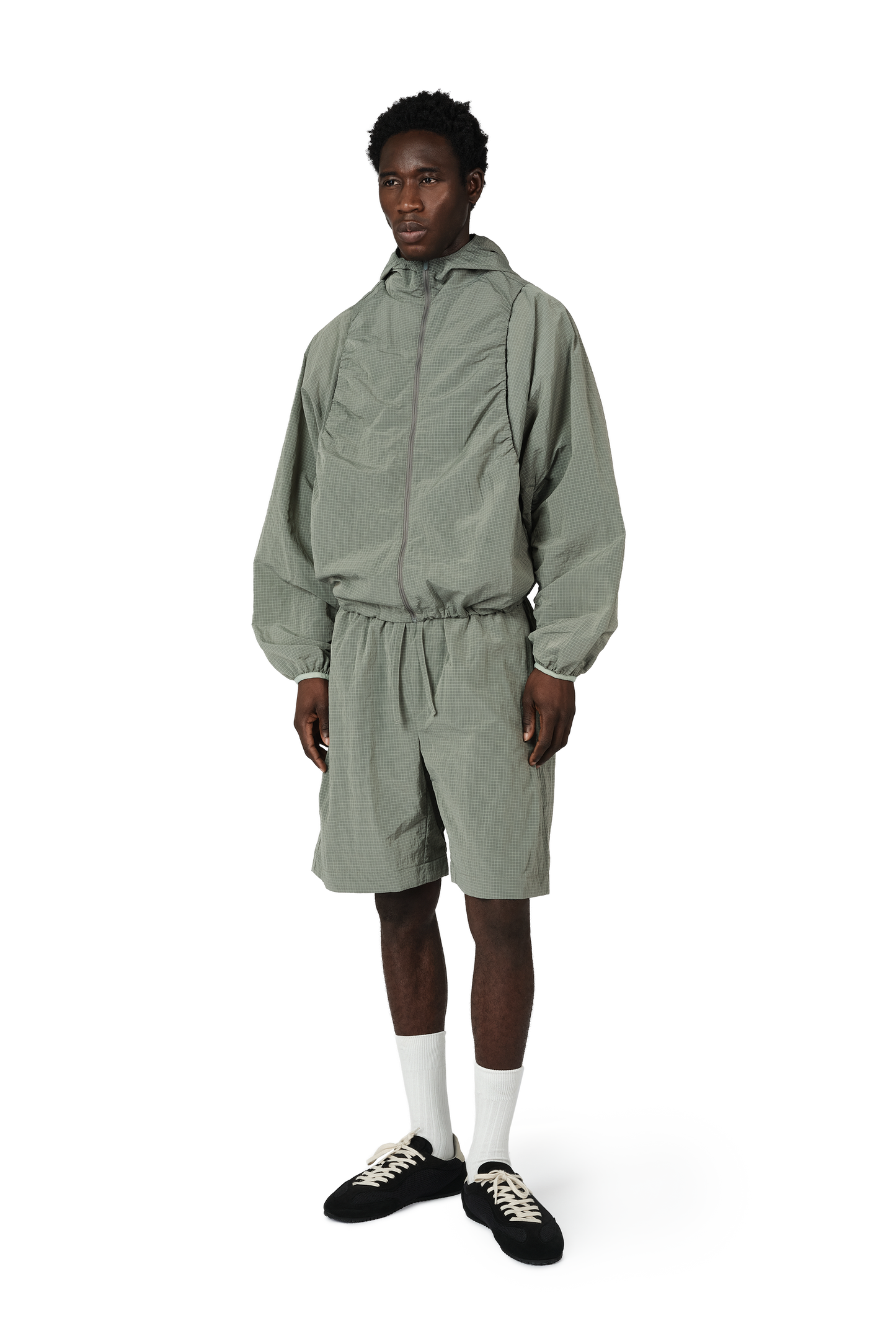Ofunato Short in Tea