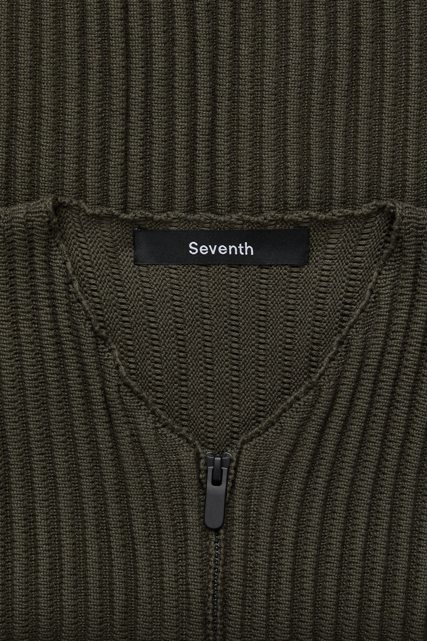 Ribbed Knit Utility Vest in Thyme