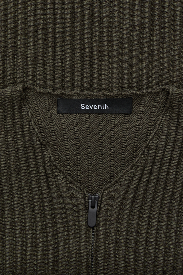 Ribbed Knit Utility Vest in Thyme