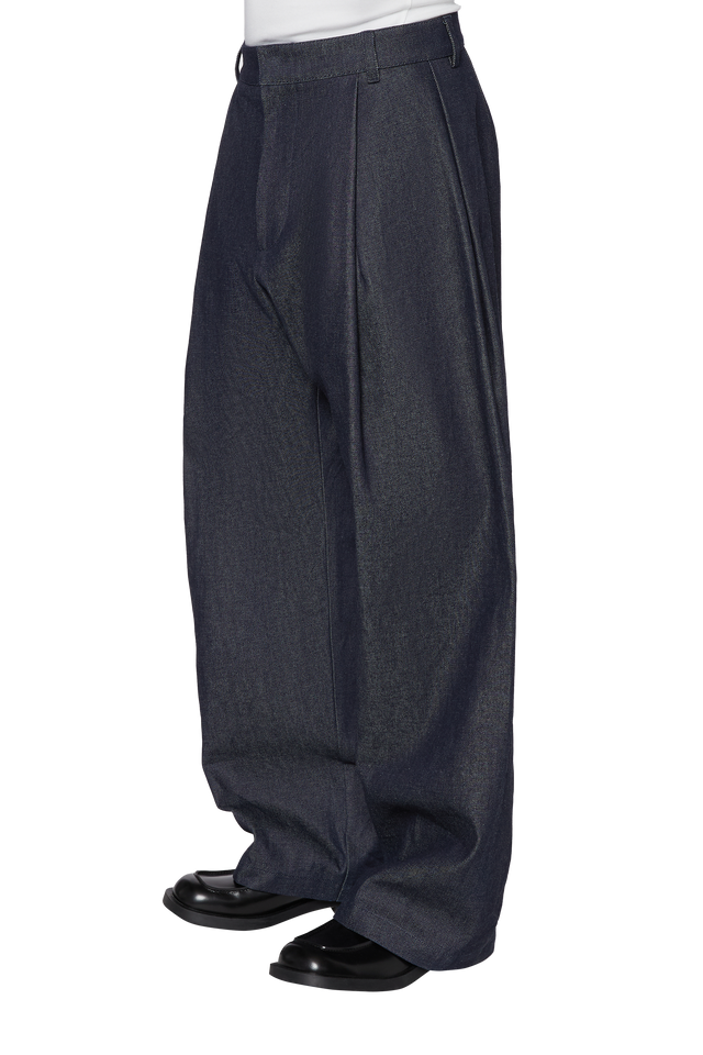 Denim 440 Bermuda Jeans in Indigo Denim 440 Bermuda Jeans in Indigo