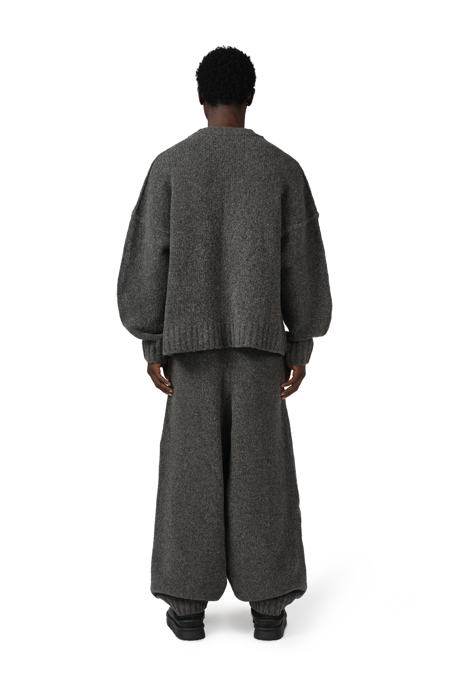 Pantalon en maille de laine à revers en grain de granit