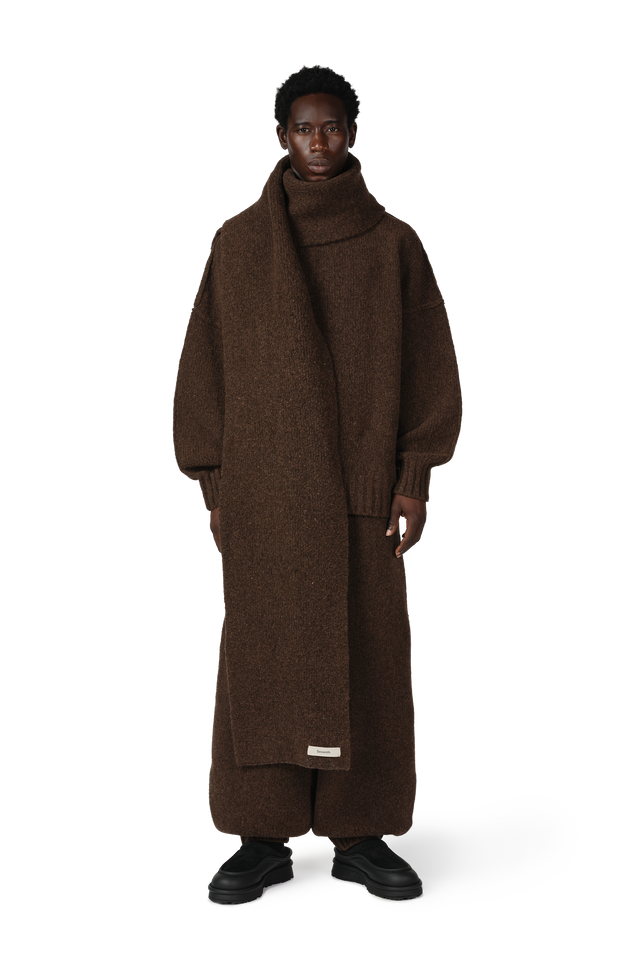 Wool Knit Duvet Scarf in Chestnut Grain